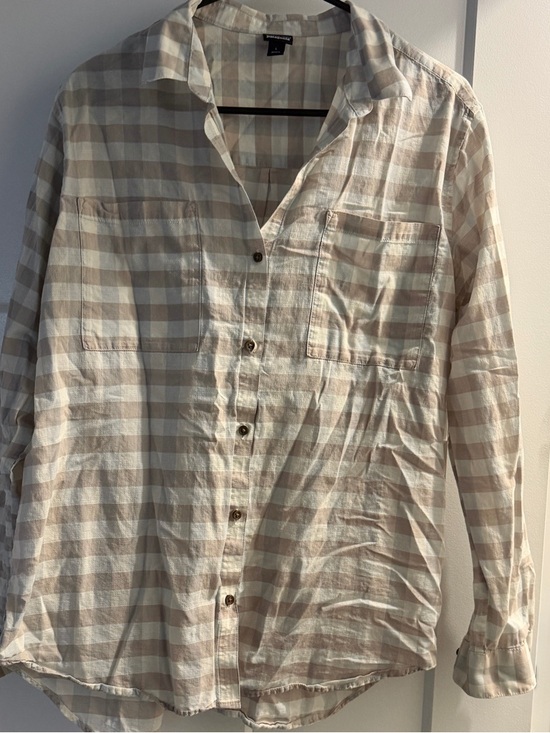 Patagonia Tops - Patagonia Beige and Cream Plaid Button-Down Shirt